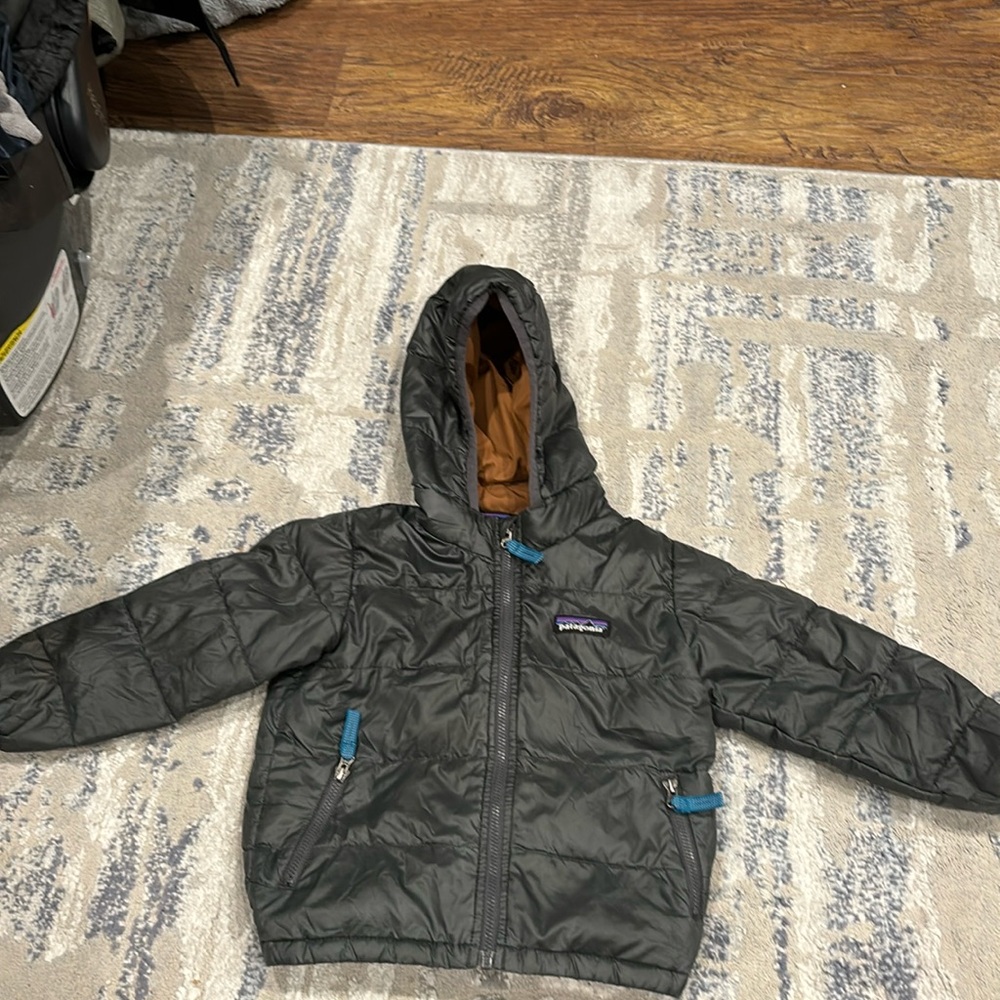 Light wear Patagonia jacket